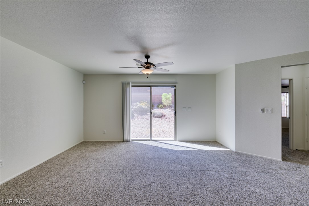 7533 Rivermeade Street Property Photo 9