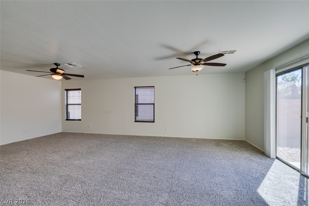 7533 Rivermeade Street Property Photo 13