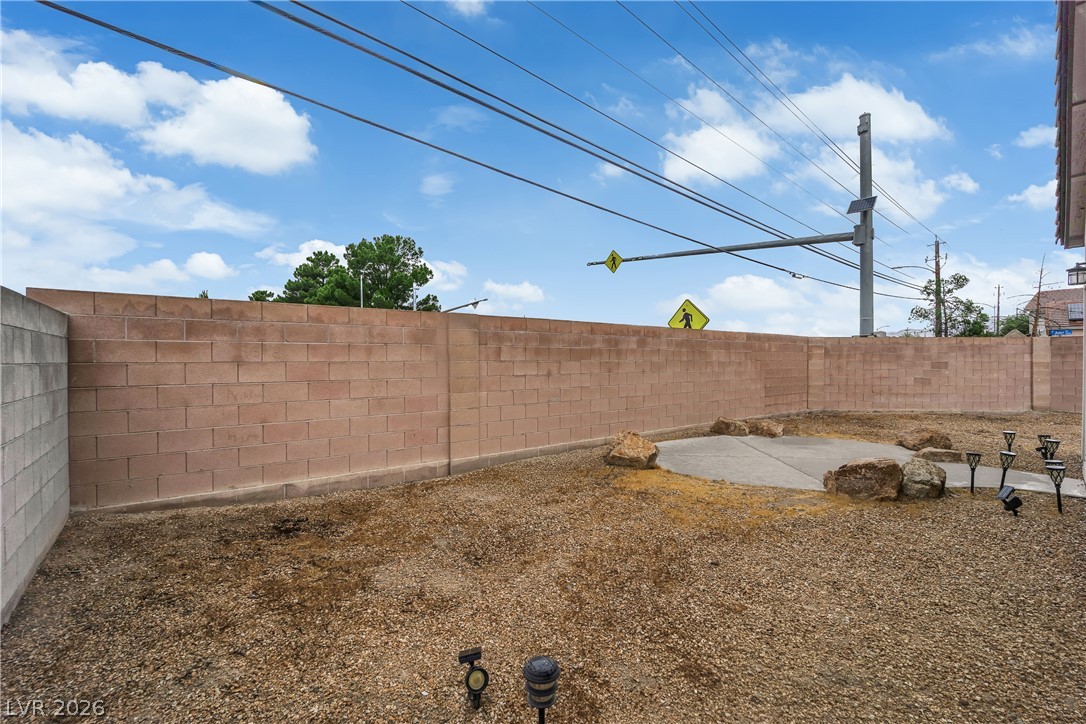 2653 Thunder Struck Court Property Photo 24