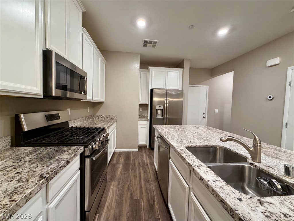 771 Estate Country Avenue Property Photo 10