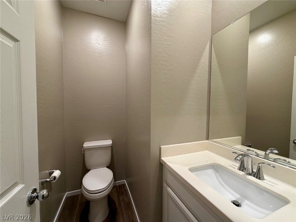 771 Estate Country Avenue Property Photo 17