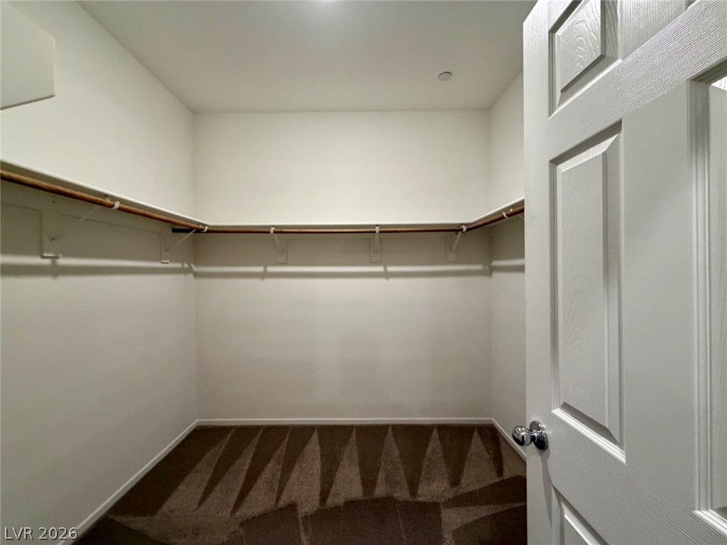 771 Estate Country Avenue Property Photo 36
