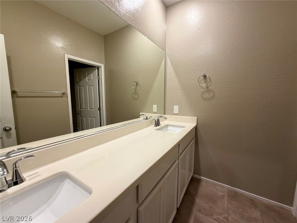771 Estate Country Avenue Property Photo 49
