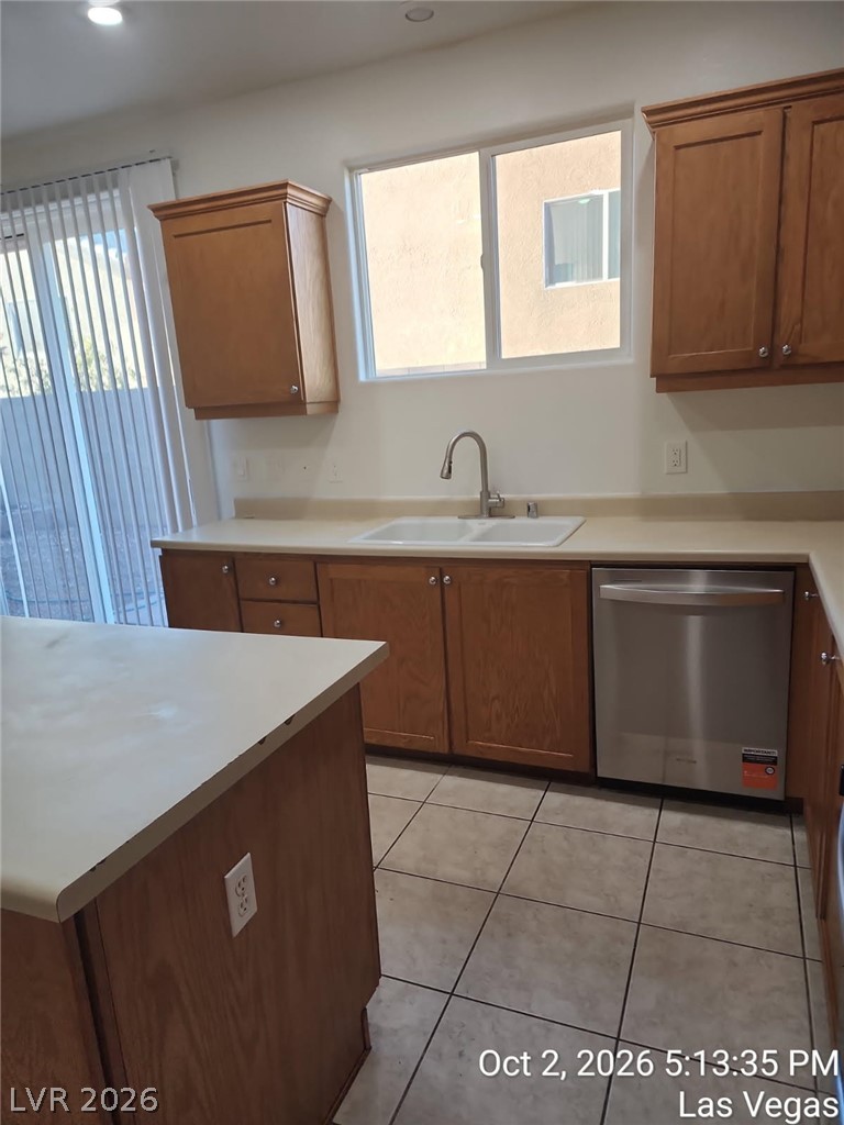 9662 Ziegler Avenue Property Photo 11