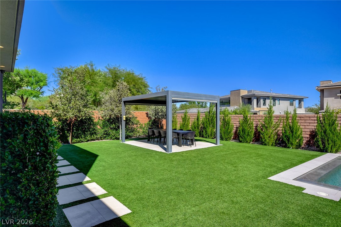 6 Drifting Shadow Way Property Photo 44