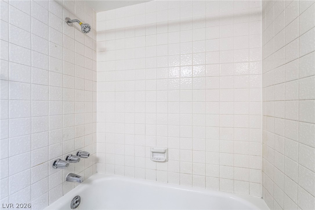 3823 South Maryland Parkway C4 Property Photo 21