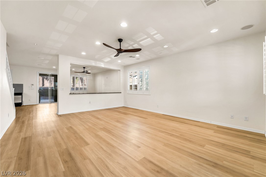 1153 Orphington Court Property Photo 3
