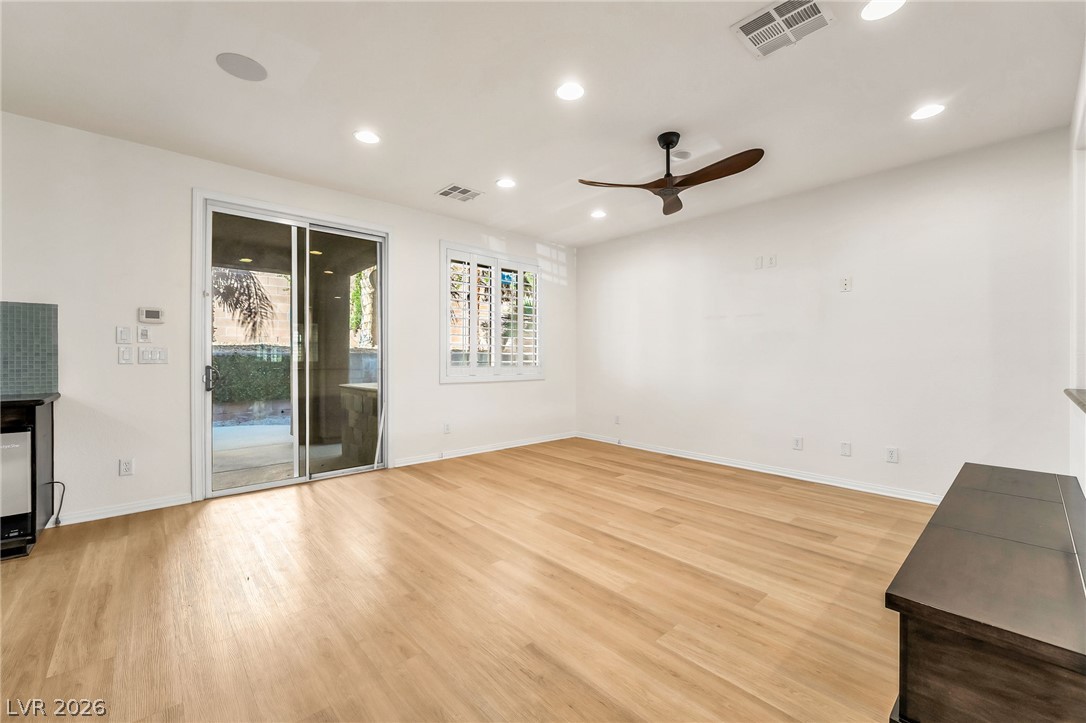 1153 Orphington Court Property Photo 6