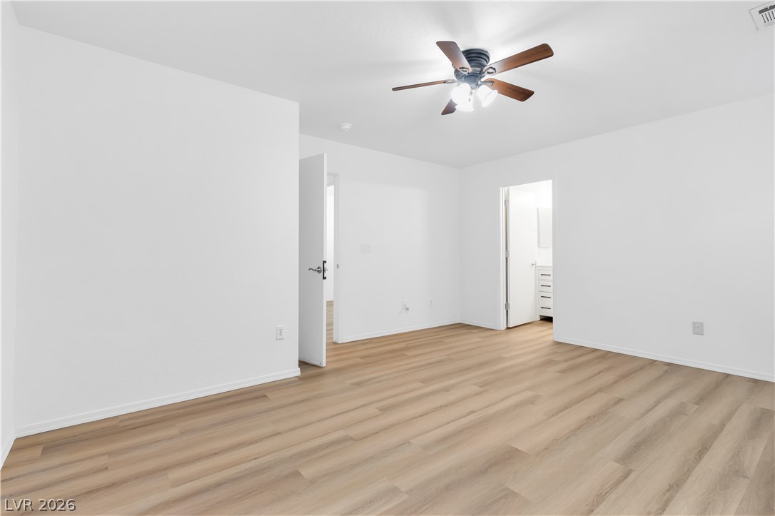 5354 Aurora Beam Avenue Property Photo 10