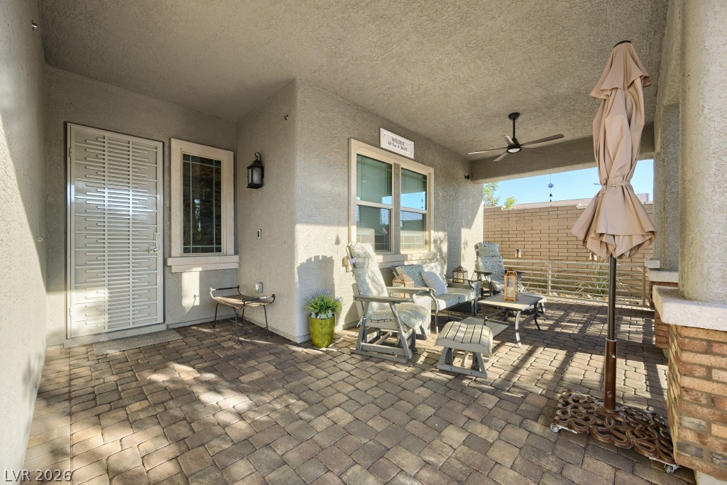 752 Dorsey Falls Street Property Photo 12