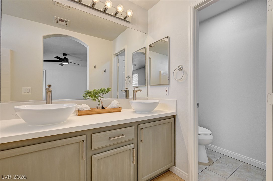 8062 Imperial Treasure Street Property Photo 34
