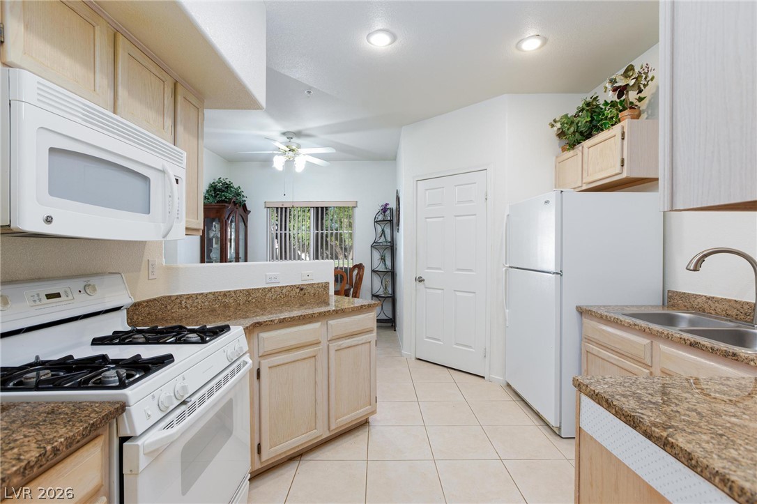 6480 Annie Oakley Drive 511 Property Photo 1