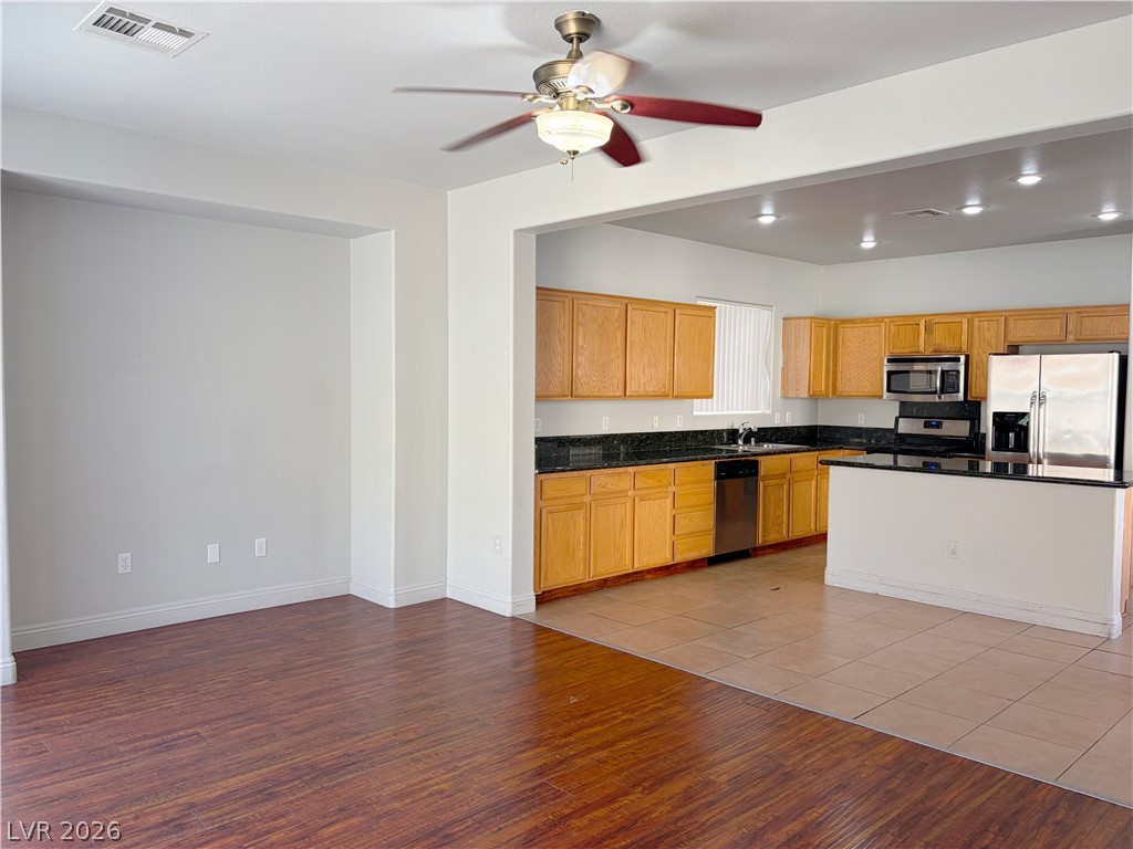 7796 Somerhill Point Way Property Photo 12