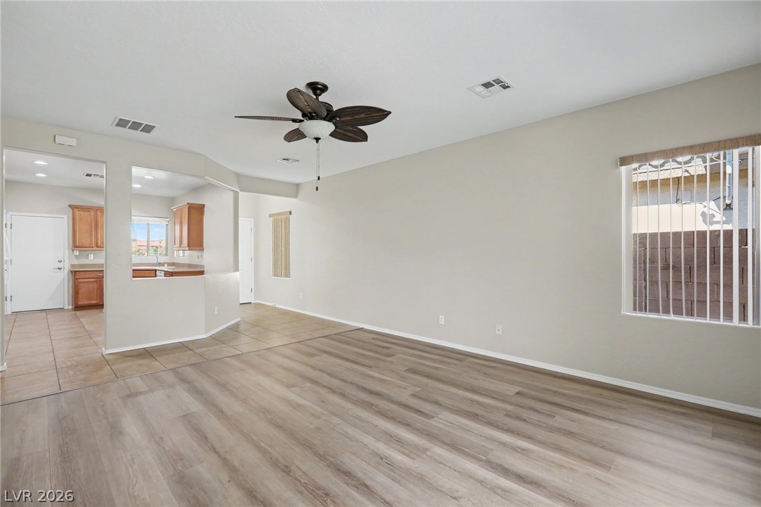 5976 Wheat Penny Avenue Property Photo 7