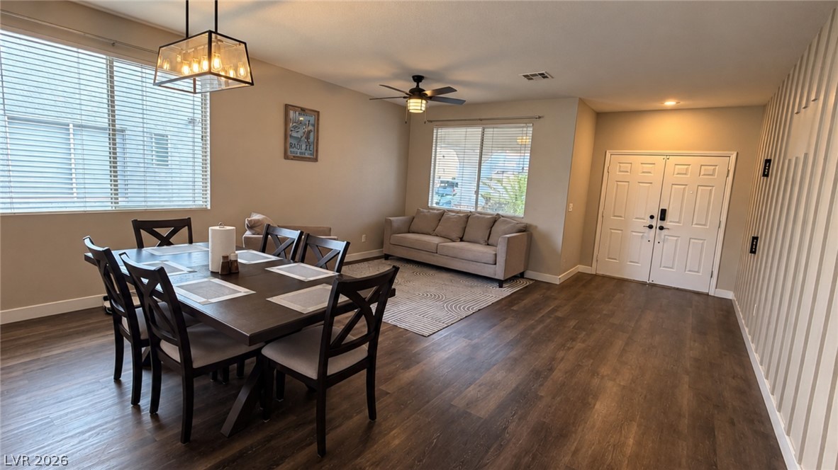 1138 Port Sunlight Court Property Photo 4