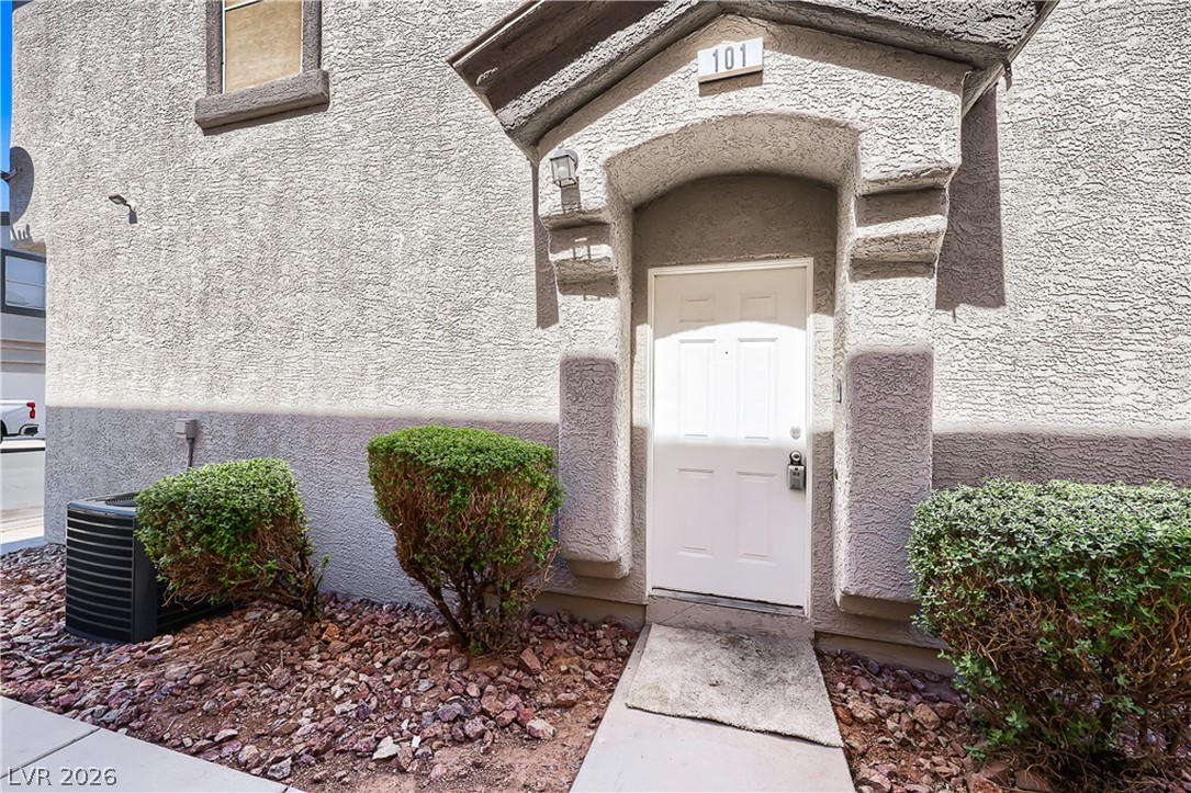 5944 Trickling Descent Street 101 Property Photo 3