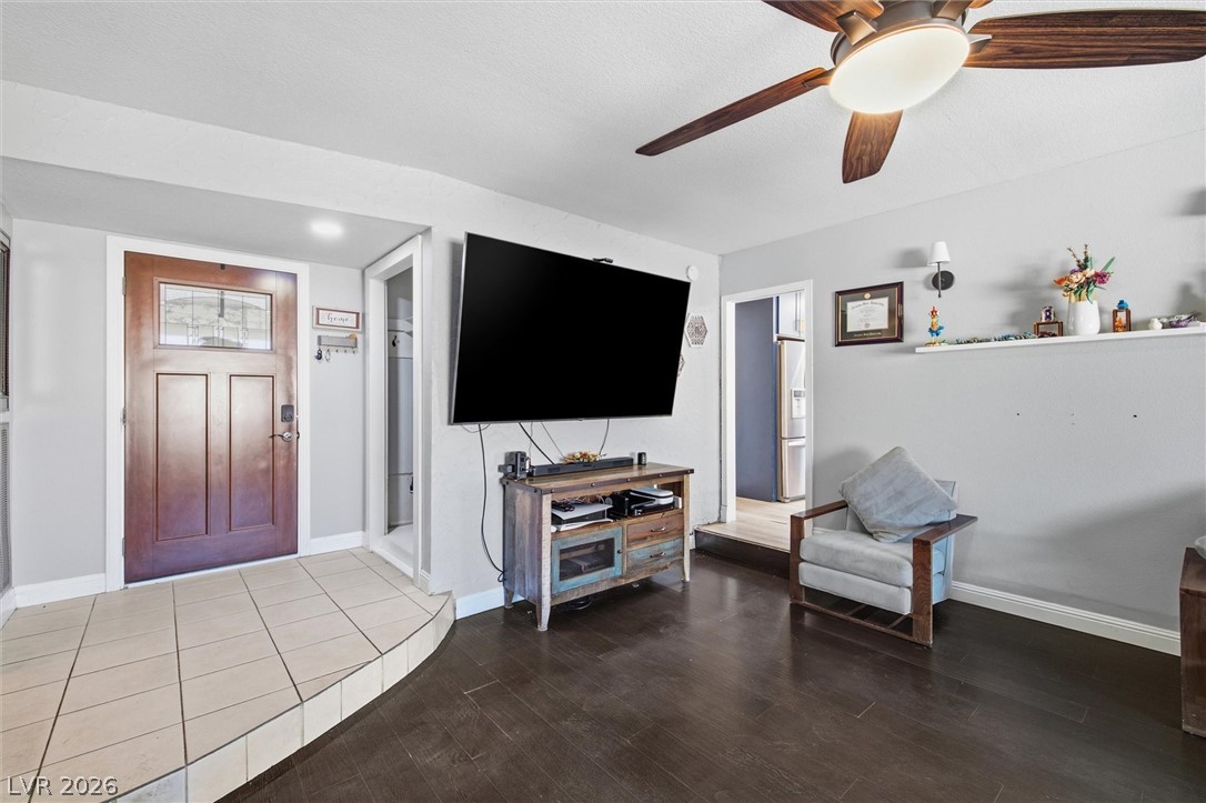 7624 Alina Avenue Property Photo 11