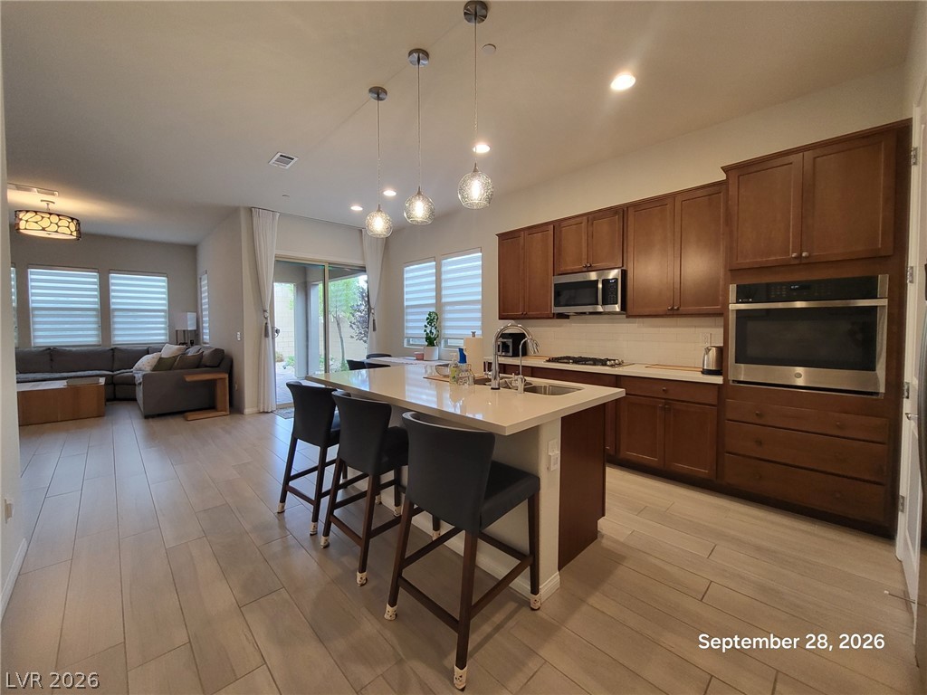 8861 Highland Skye Drive Property Photo 7