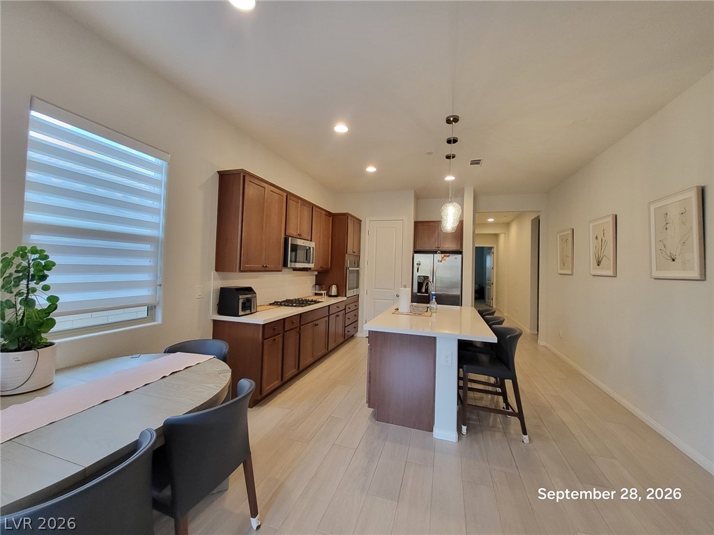 8861 Highland Skye Drive Property Photo 8