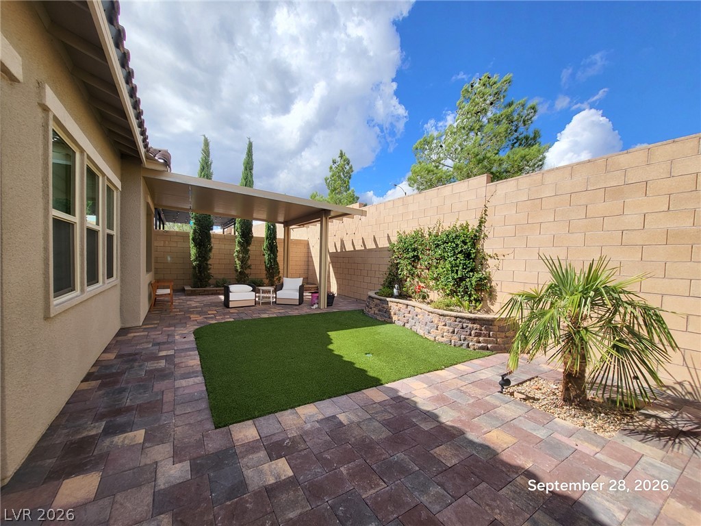 8861 Highland Skye Drive Property Photo 23