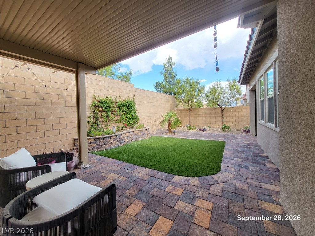 8861 Highland Skye Drive Property Photo 24