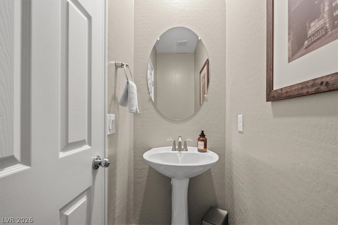 10788 Mulholland Avenue Property Photo 20