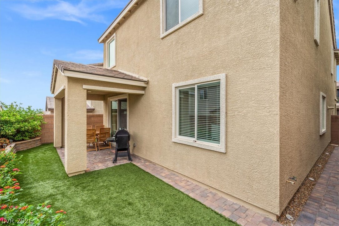 10788 Mulholland Avenue Property Photo 36