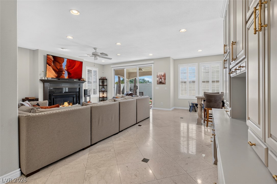 9529 Grand Canal Drive Property Photo 22