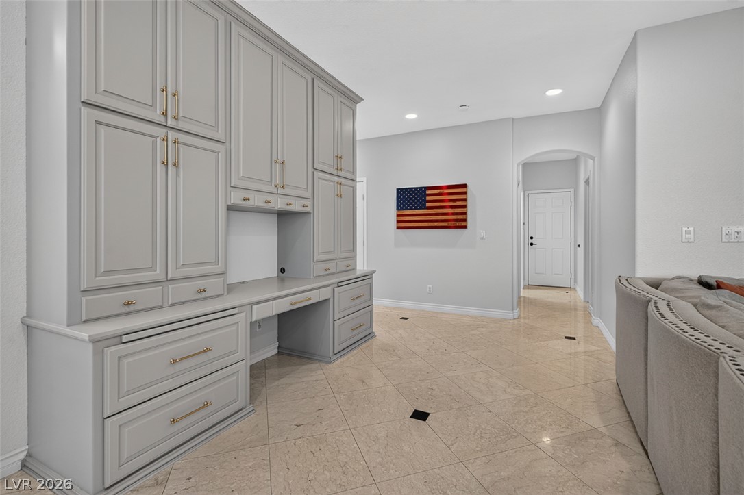 9529 Grand Canal Drive Property Photo 26