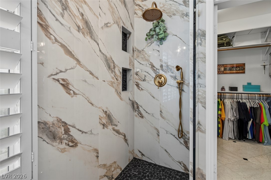 9529 Grand Canal Drive Property Photo 43