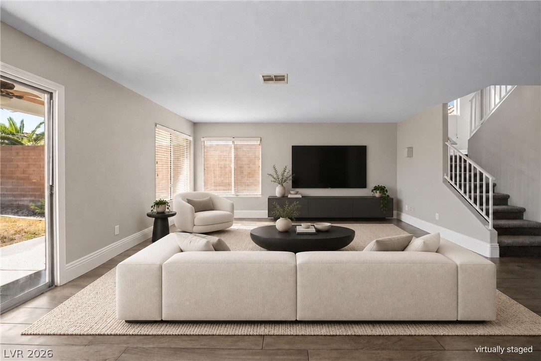 9533 Chanticleer Court Property Photo 4