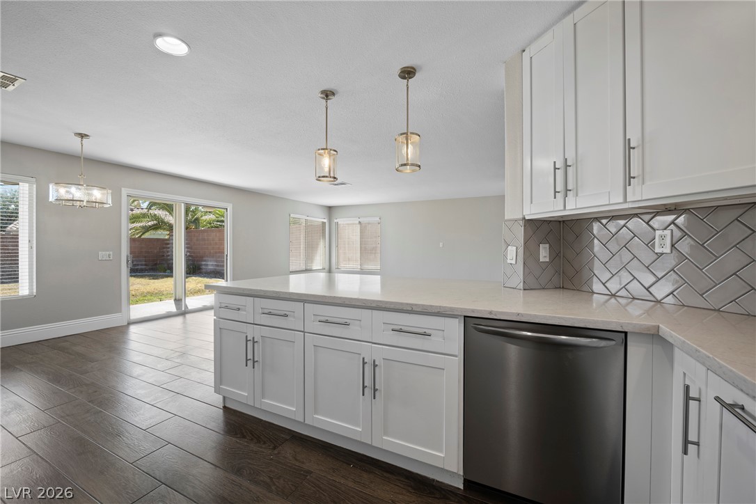 9533 Chanticleer Court Property Photo 18