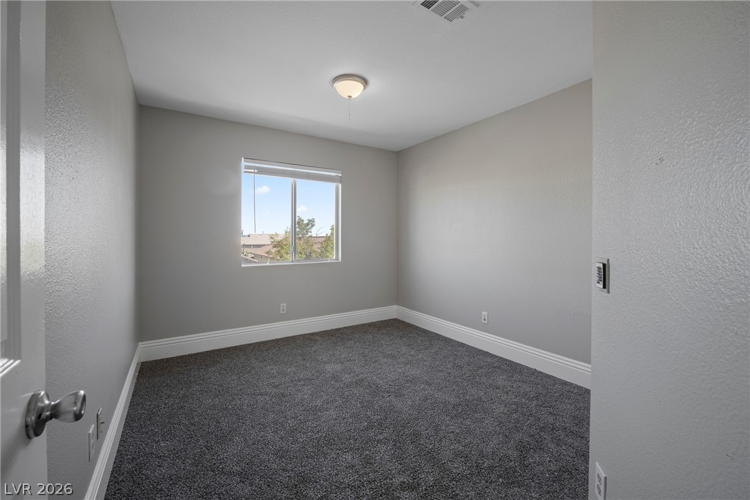 9533 Chanticleer Court Property Photo 27