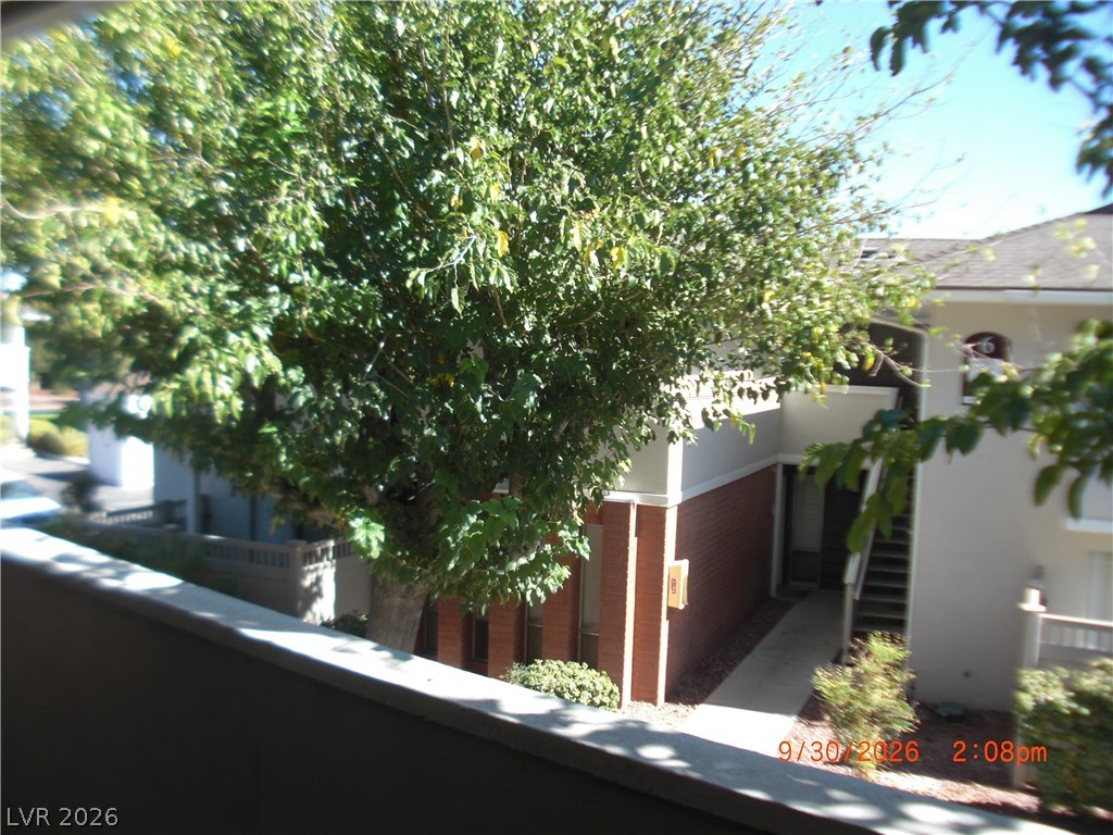 769 Oakmont Avenue 406 Property Photo 12