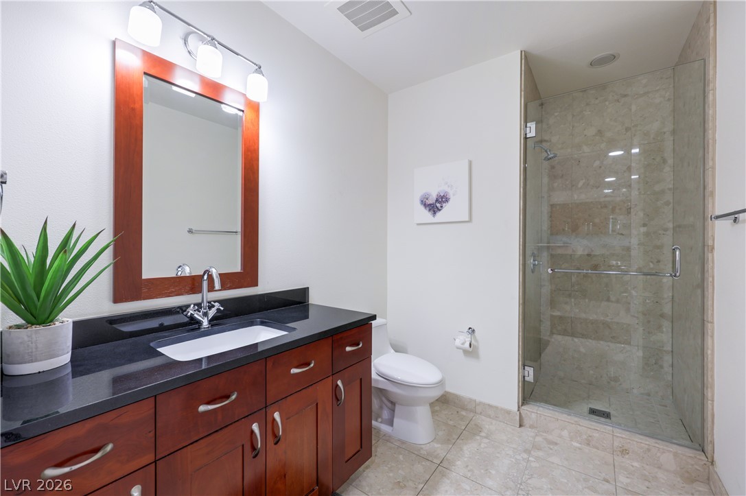 4525 East Dean Martin Drive 2911 Property Photo 19