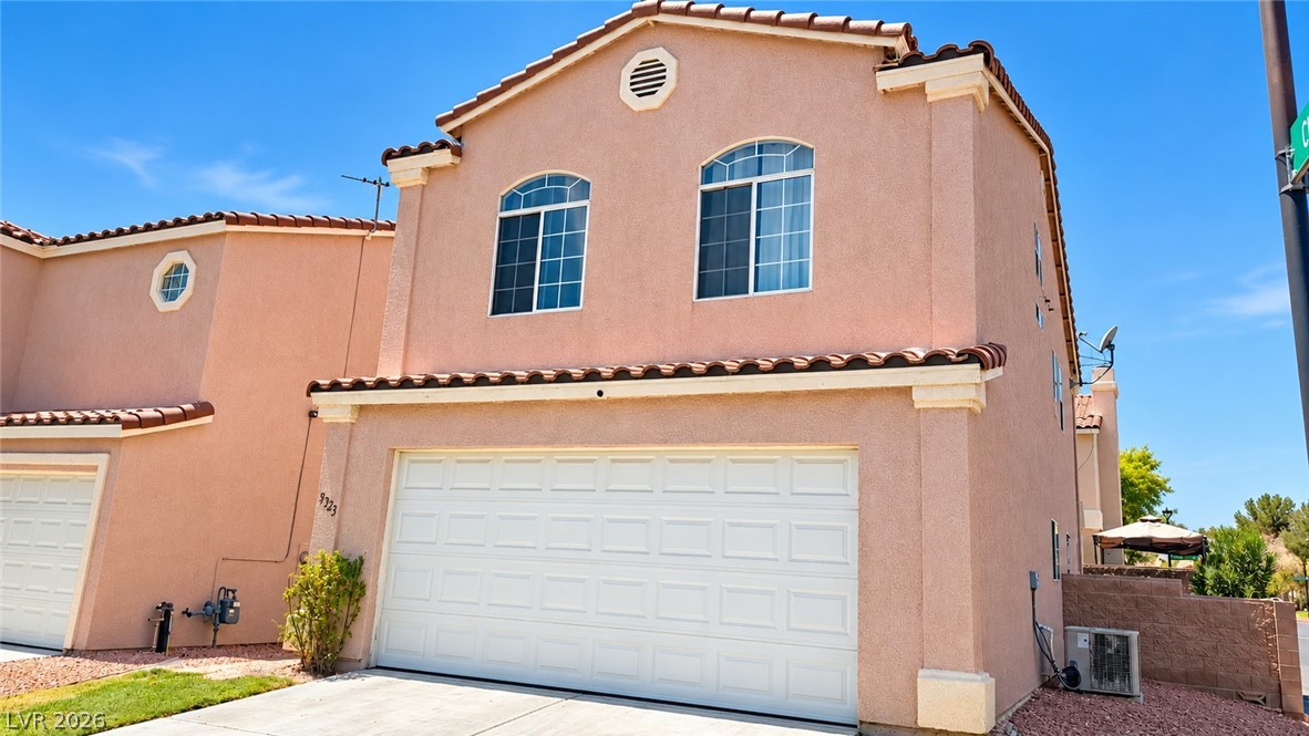 5323 Hanging Tree Lane Property Photo 1