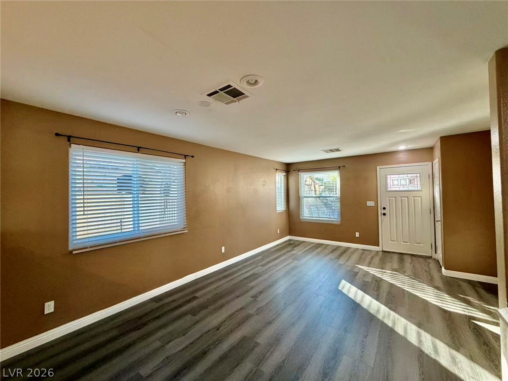 1943 Sundown Canyon Drive Property Photo 5