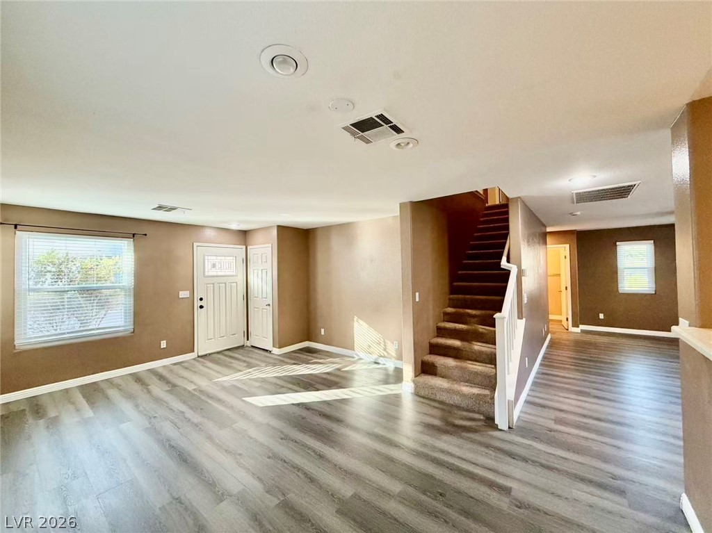 1943 Sundown Canyon Drive Property Photo 6