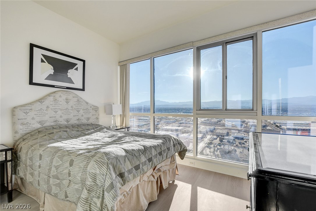 4575 Dean Martin Drive 2812 Property Photo 13