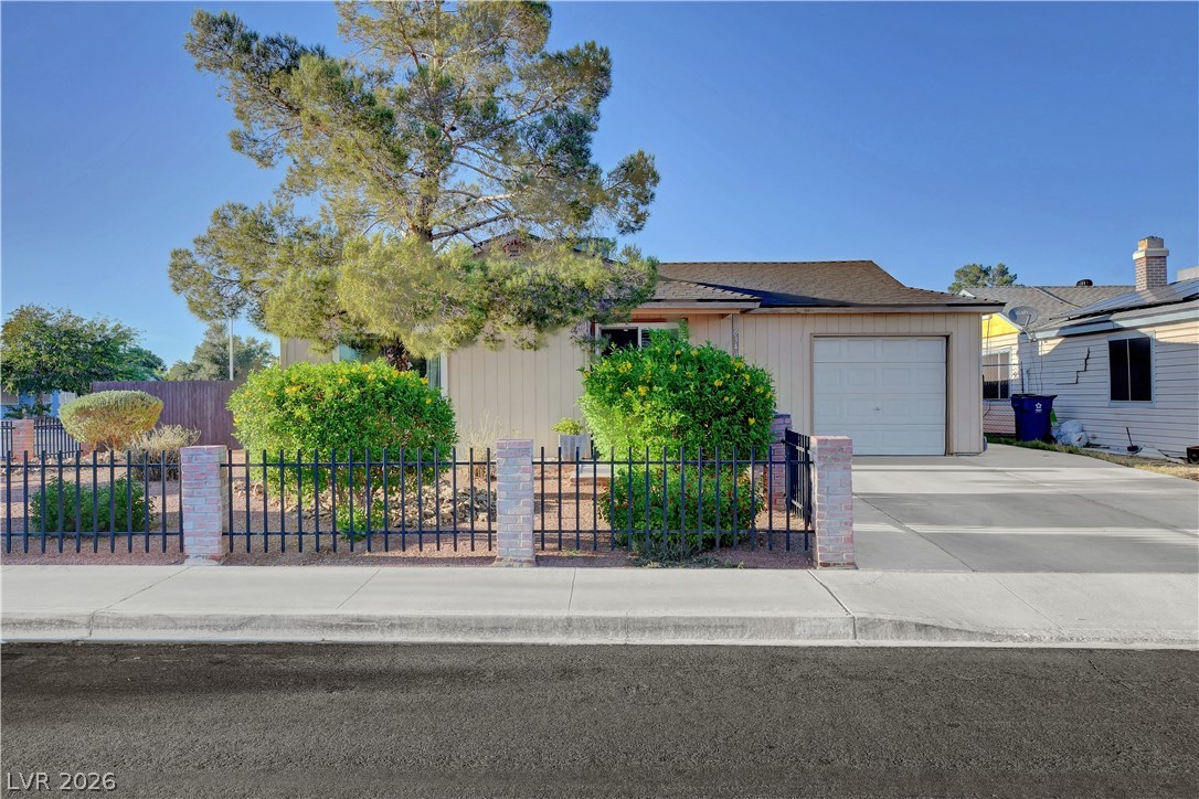 6340 Molino Street Property Photo 1