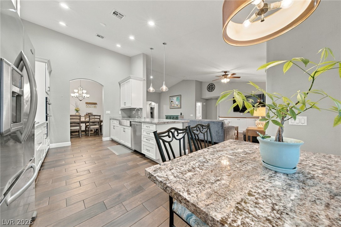 11160 Shadow Nook Court Property Photo 11