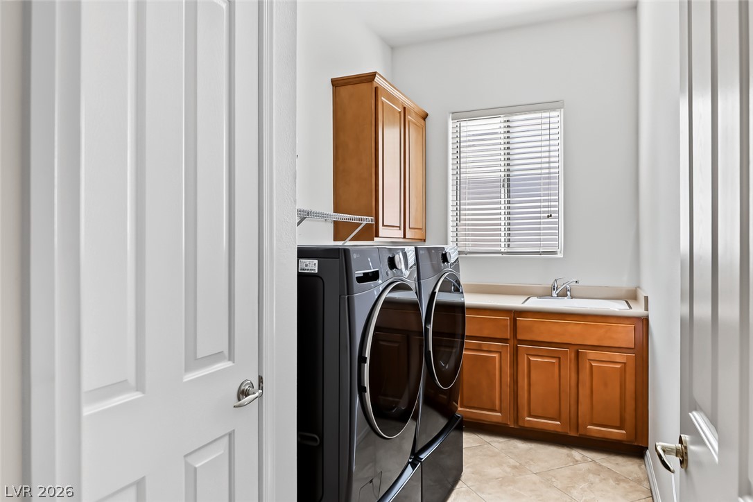 2556 Collinsville Drive Property Photo 35