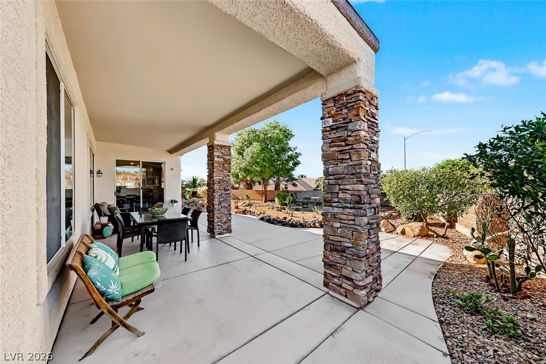 2556 Collinsville Drive Property Photo 37