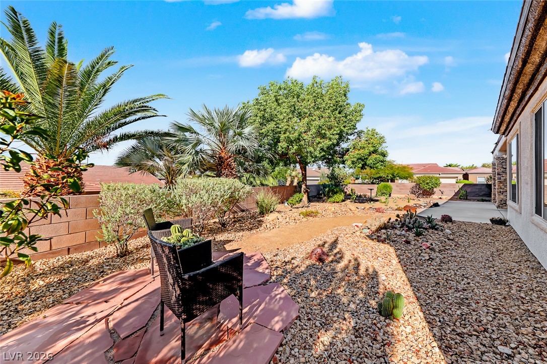 2556 Collinsville Drive Property Photo 41
