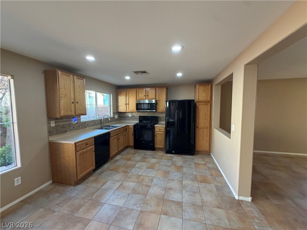 67 Desert Coyote Street Property Photo 15