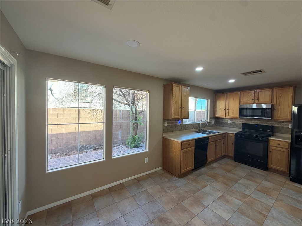 67 Desert Coyote Street Property Photo 16