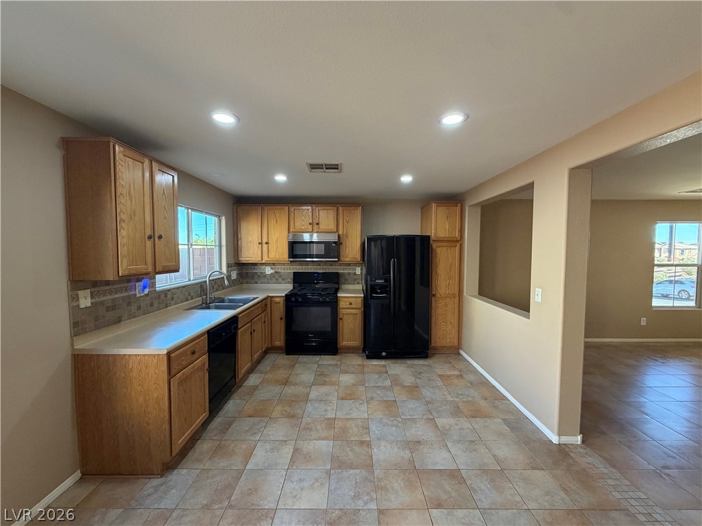 67 Desert Coyote Street Property Photo 17