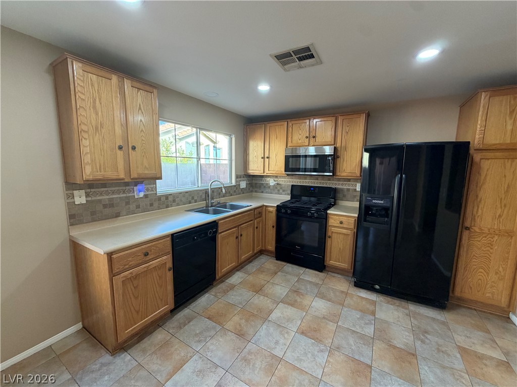 67 Desert Coyote Street Property Photo 18