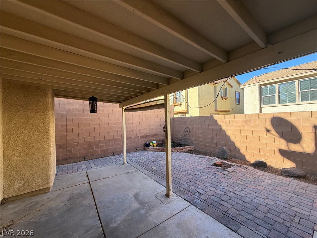 67 Desert Coyote Street Property Photo 23