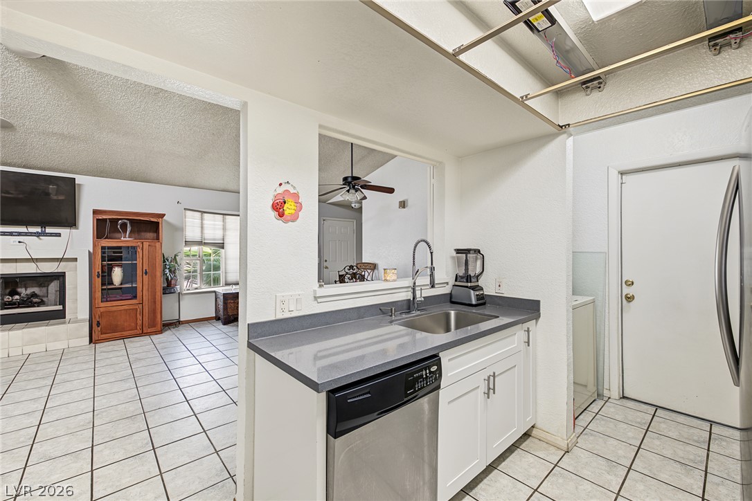 2509 Castlesands Way Property Photo 16
